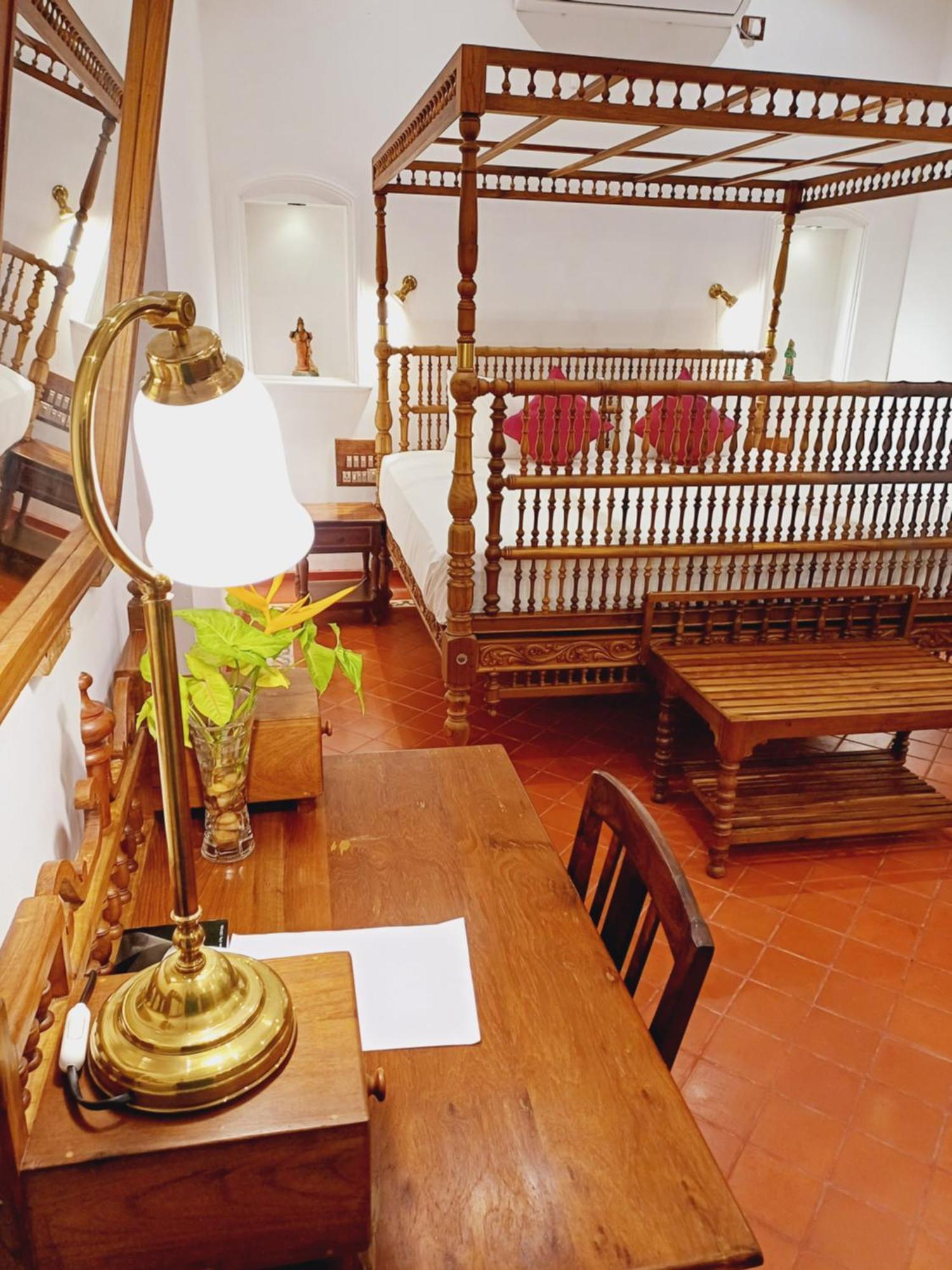 बहुत बड़ा घर Marari Alleppey